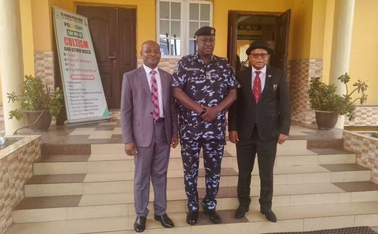  UNIVERSITY OF PORT HARCOURT TEACHING HOSPITAL, RIVERS STATE POLICE COMMAND PLEDGES INCREASED COOPERATION.